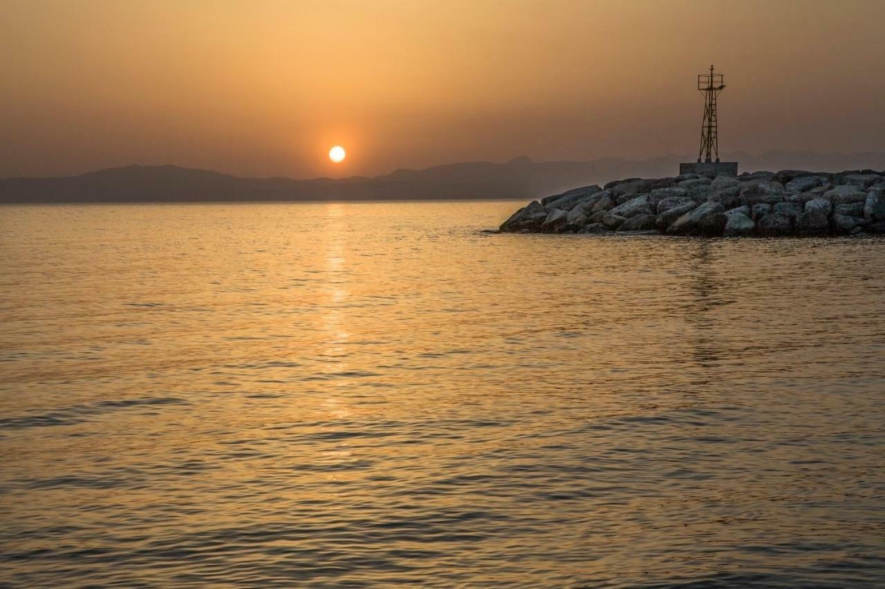Remezzo Apartments Akrogiali المظهر الخارجي الصورة